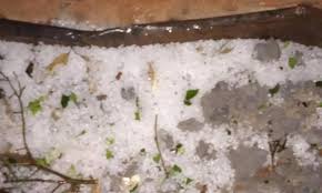 Vendaval e granizo atingem Miraguaí deixando estragos estruturais