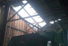 Vendaval causa danos em localidade no interior de Tiradentes do Sul