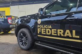 PF faz ação contra policiais rodoviários suspeitos de receber propina no RS