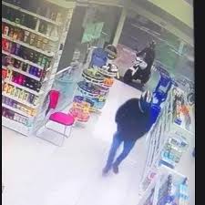 Homem de 32 anos é executado a tiros dentro de farmácia no Noroeste do RS