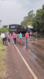 Urgente: Acidente envolve carreta na RSC 472 em Três Passos